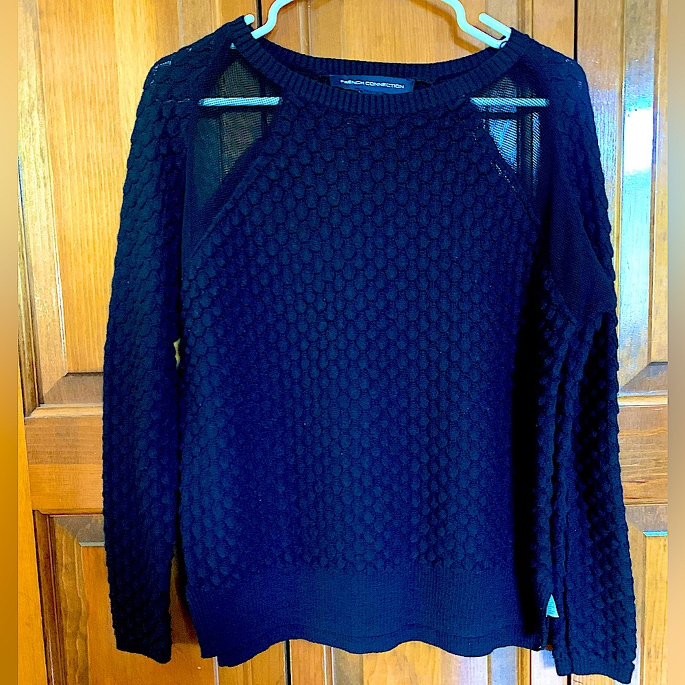 FRENCH CONNECTION- extremely soft & sleek mesh slits on the top! Great condition